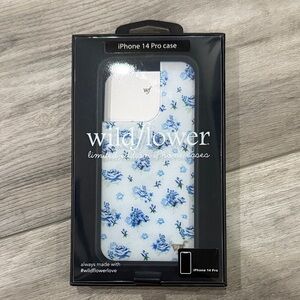 Wildflower iPhone 14 Pro Case